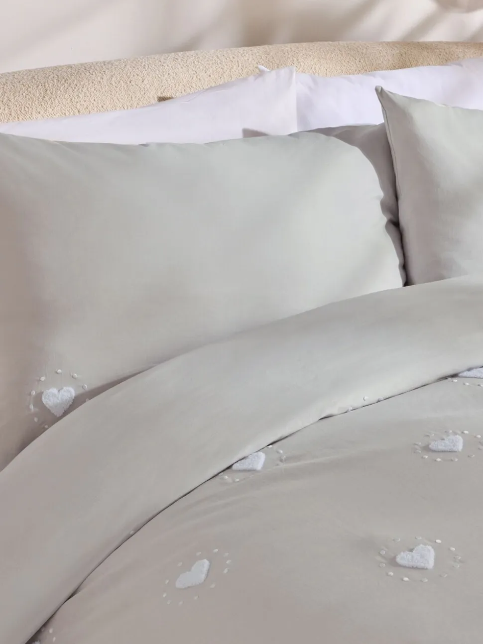 100% Cotton Heart Tuft & Embroidery Duvet Cover Set