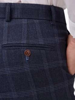 Antique Rogue Hart Tweed With OC Trousers