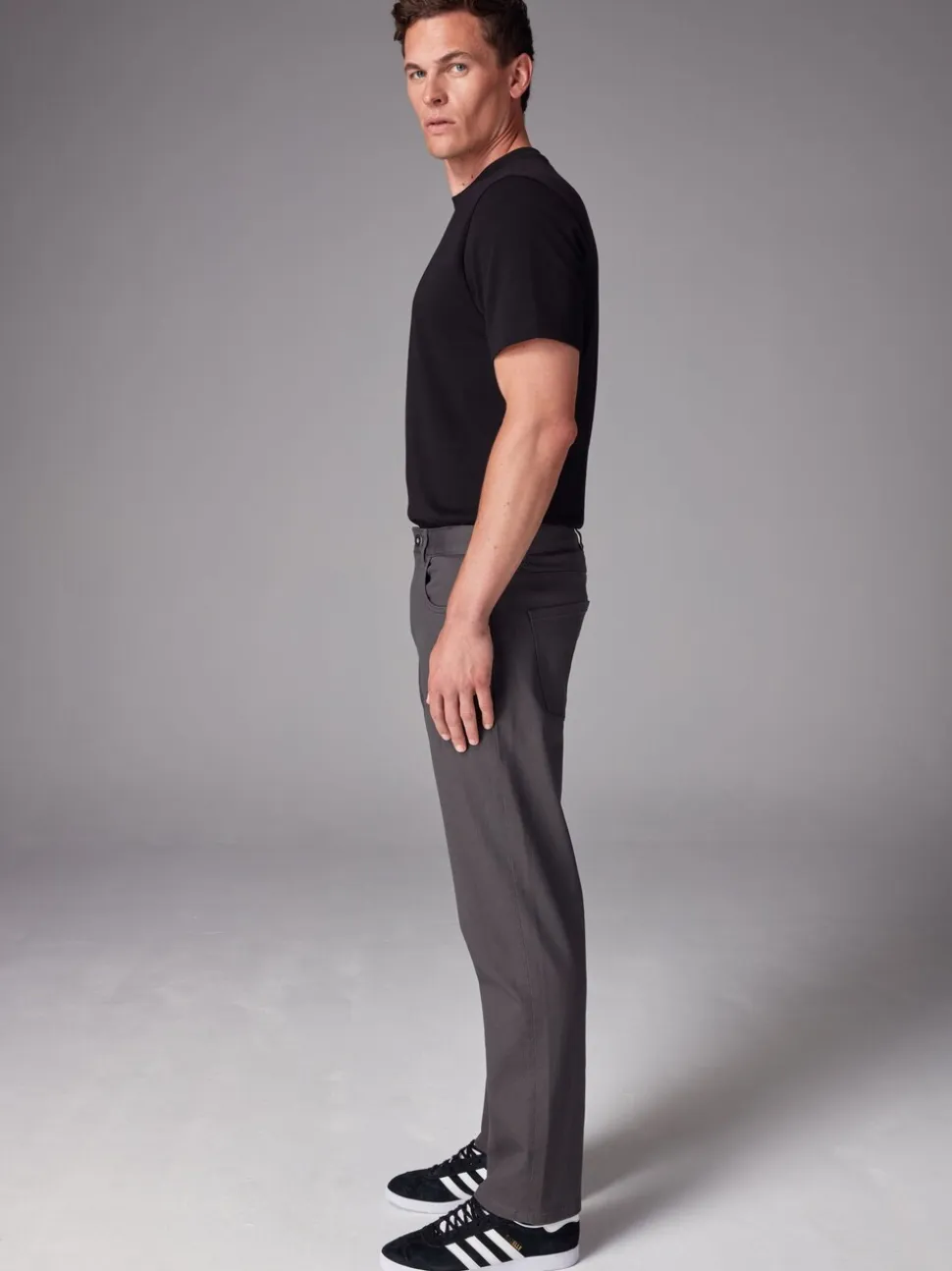 Antraciet - Rechte, klassieke jeans met stretch