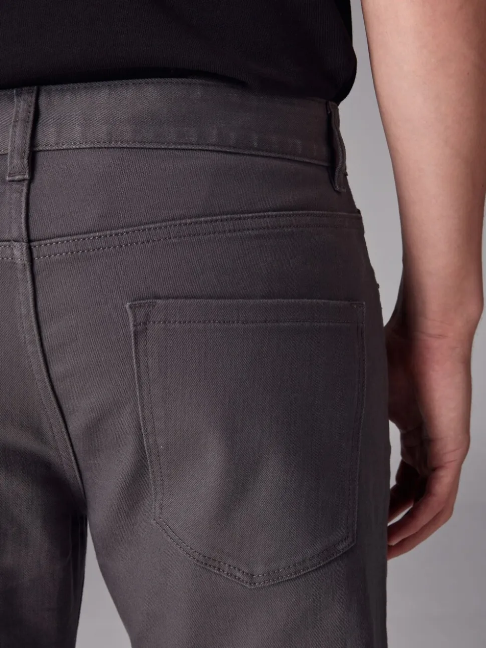Antraciet - Rechte, klassieke jeans met stretch
