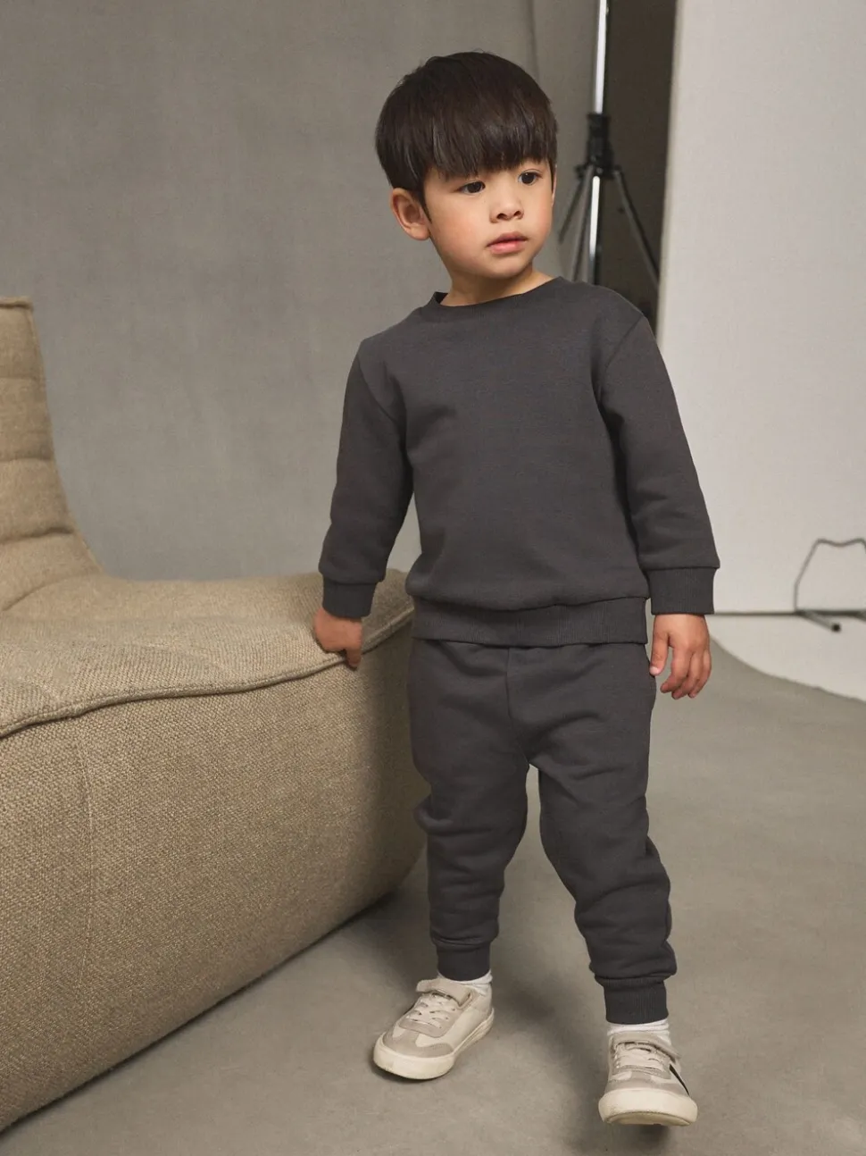 Antraciet - Set met sweatshirt en joggingbroek (3mnd-7jr)