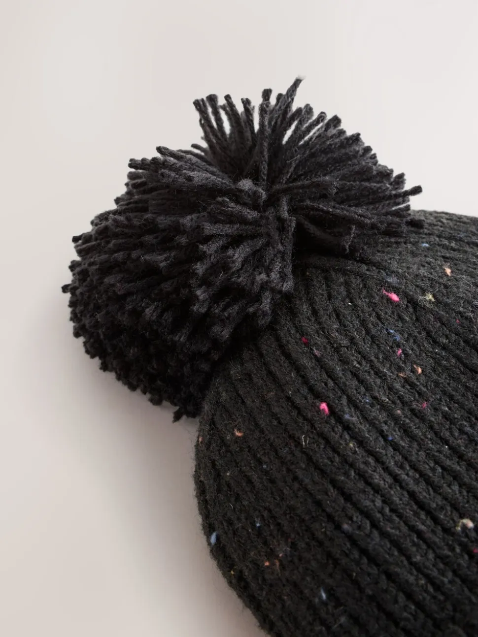 Antraciet - Sonic The Hedgehog Pom Beanie (3-16jr)