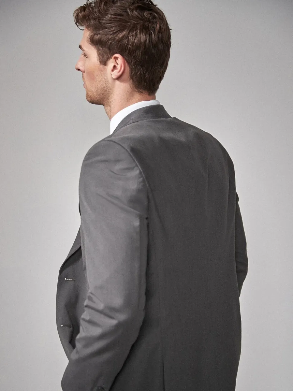 Antraciet - Tailored fit - Kostuum met twee knopen: colbert