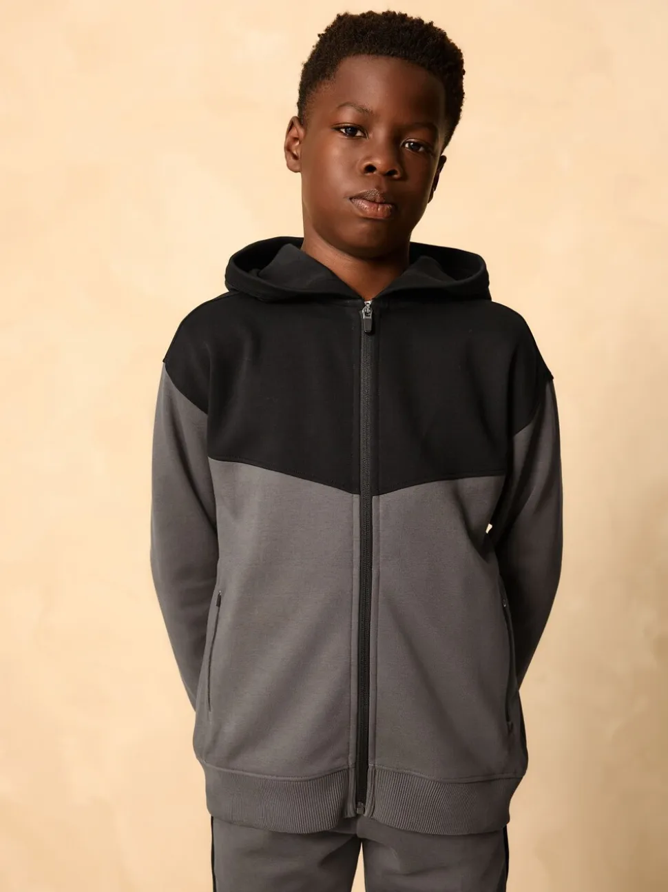Antraciet - Tech Sportswear Hoodie and Joggers Set