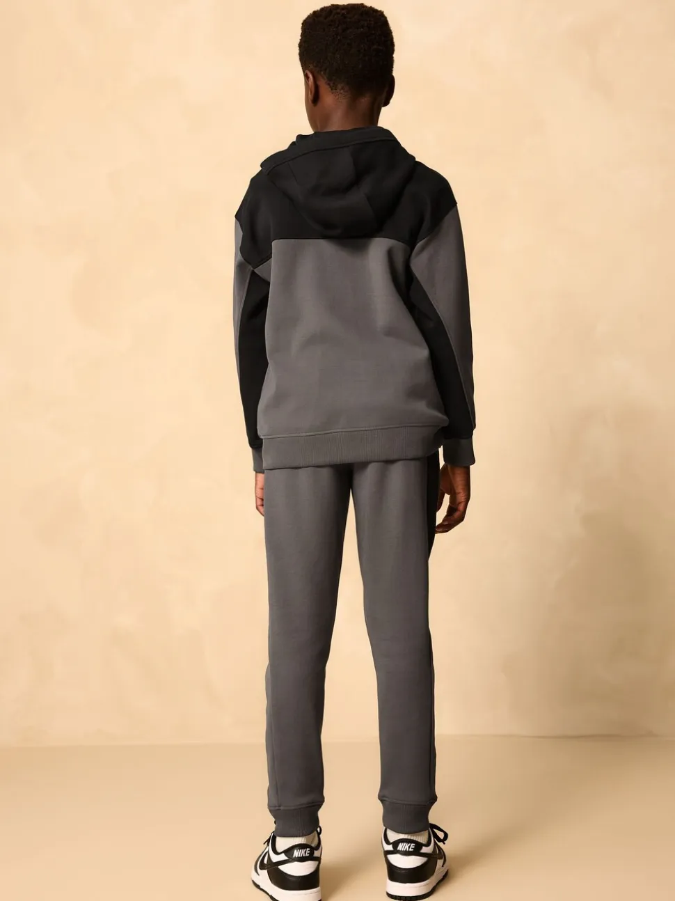Antraciet - Tech Sportswear Hoodie and Joggers Set