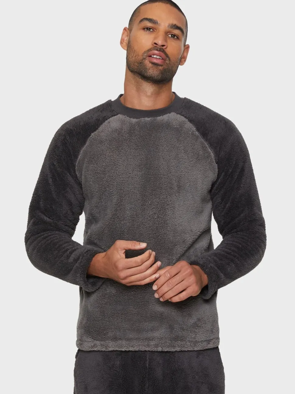 Antraciet - Threadbare Borg pyjamaset