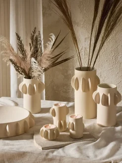 Artificial Dried Floral Arrangement in Scandi Ceramic Vase