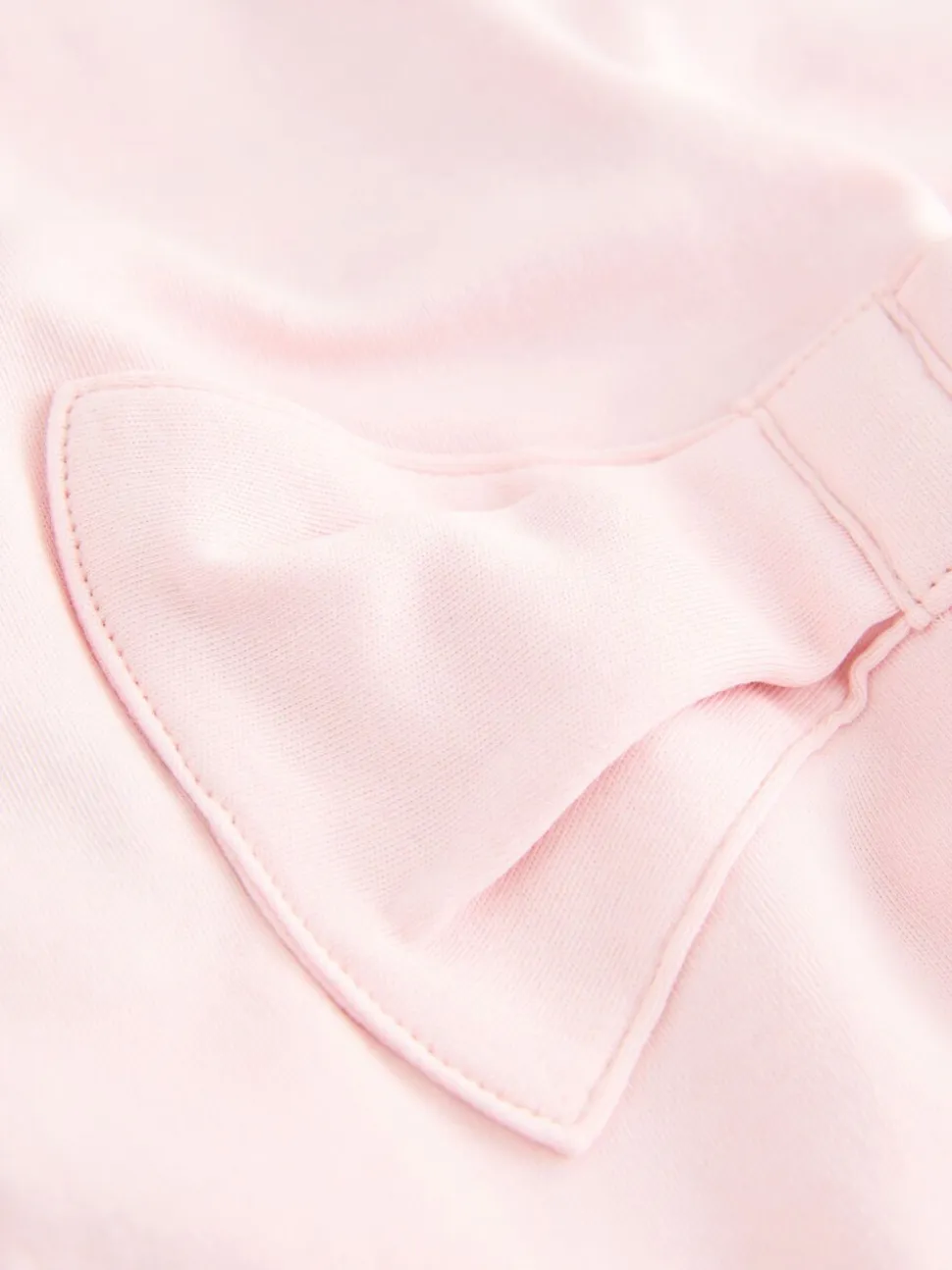 Baker by Ted Baker- Born in 2026 - babypyjama met strik in roze