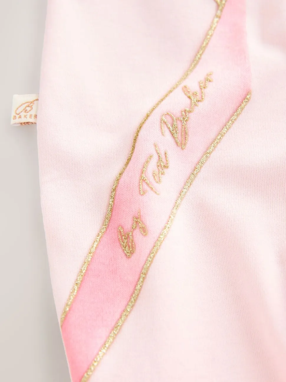 Baker by Ted Baker- Born in 2026 - babypyjama met strik in roze