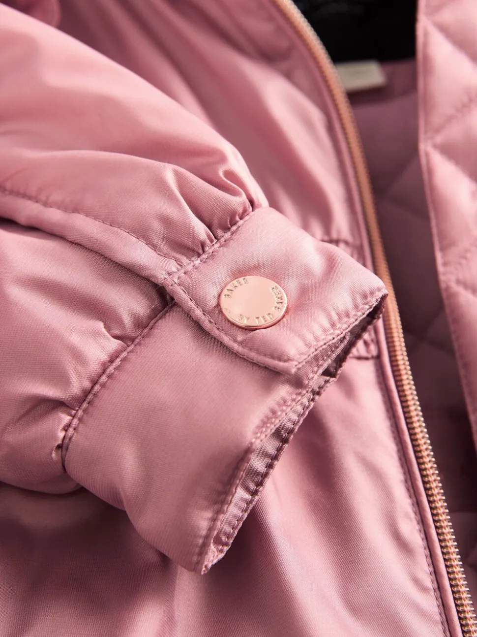 Baker by Ted Baker roze regenbestendige lichtgewicht regenjas met geschulpte rand