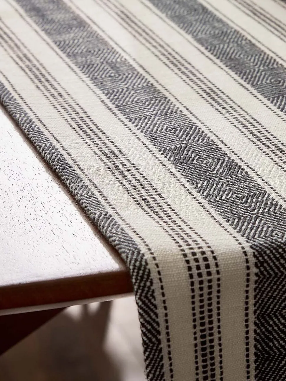 Bedeck of Belfast Saja Stripe 100% Cotton Table Runner