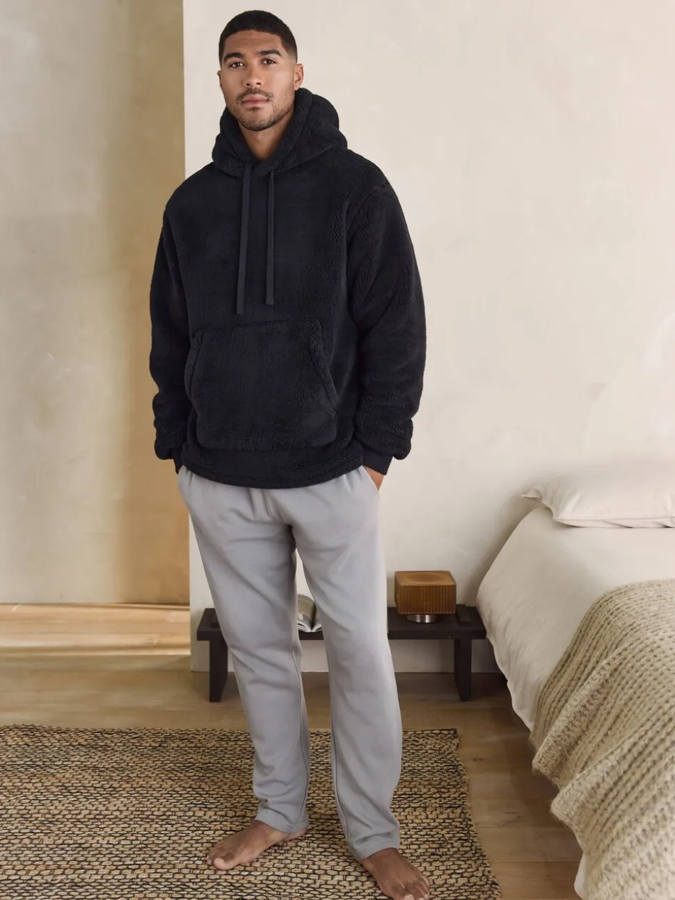 Black Chamonix Pattern - Pullover hoodie van borg
