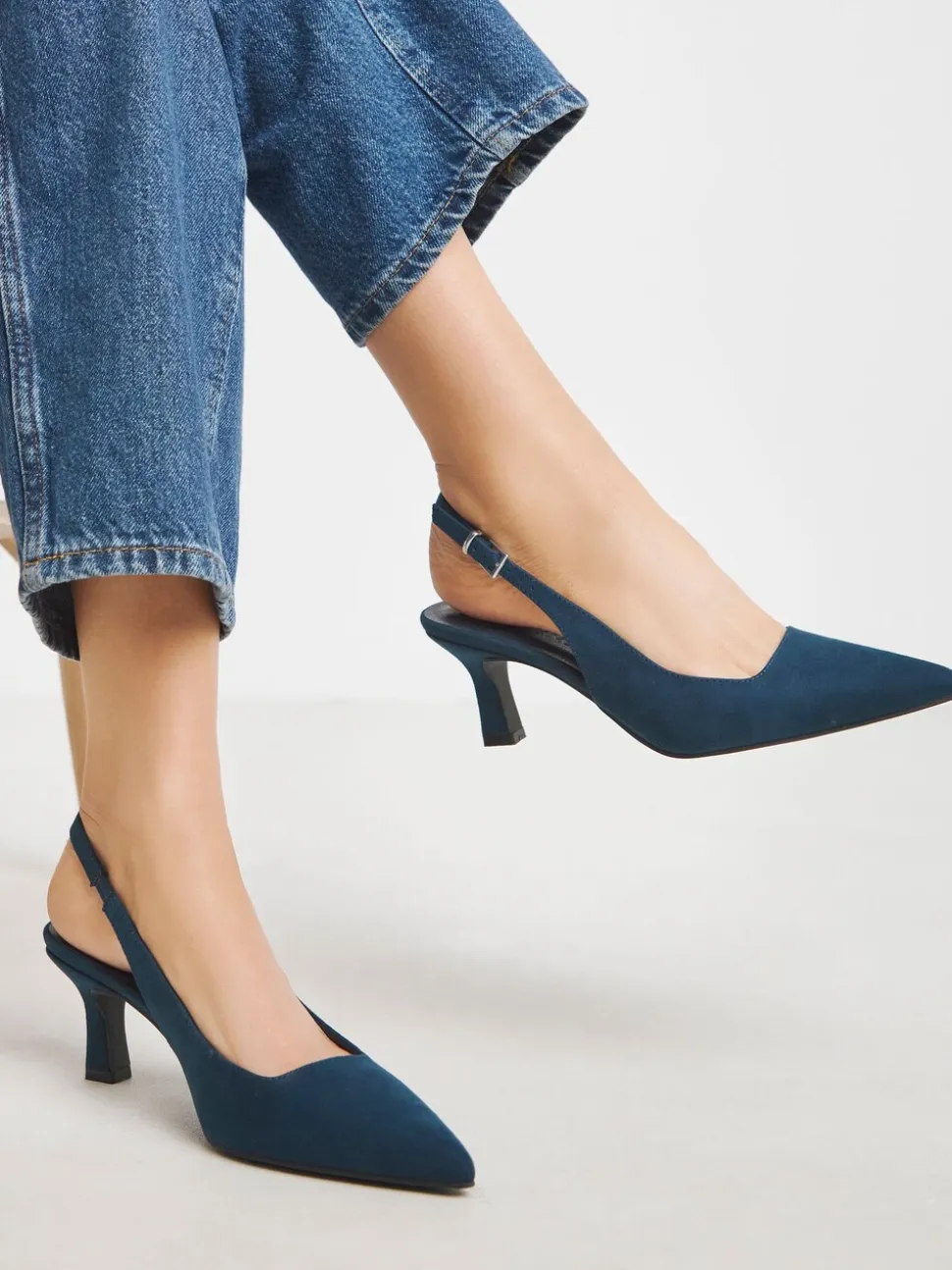 Blauw - JD Williams Pointed Toe Slingback Heels