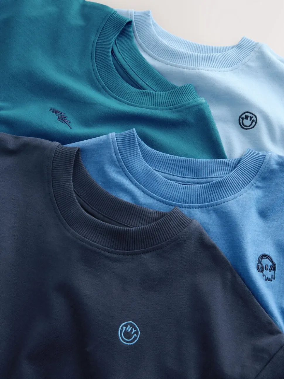 Blauw - Short Sleeve Logo Chest Graphic T-Shirts 4 Pack (3-16yrs)