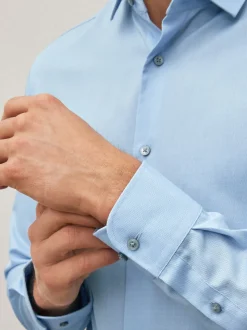 Blauw - Slim Fit - Onderhoudsvriendelijk, getextureerd, slim fit overhemd met enkele manchet