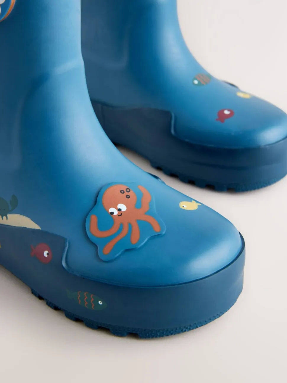 Blauw voor op het strand - Aantreklaarzen met handvat