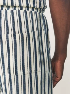 Blauw/ecru - Shorts met verticale strepen