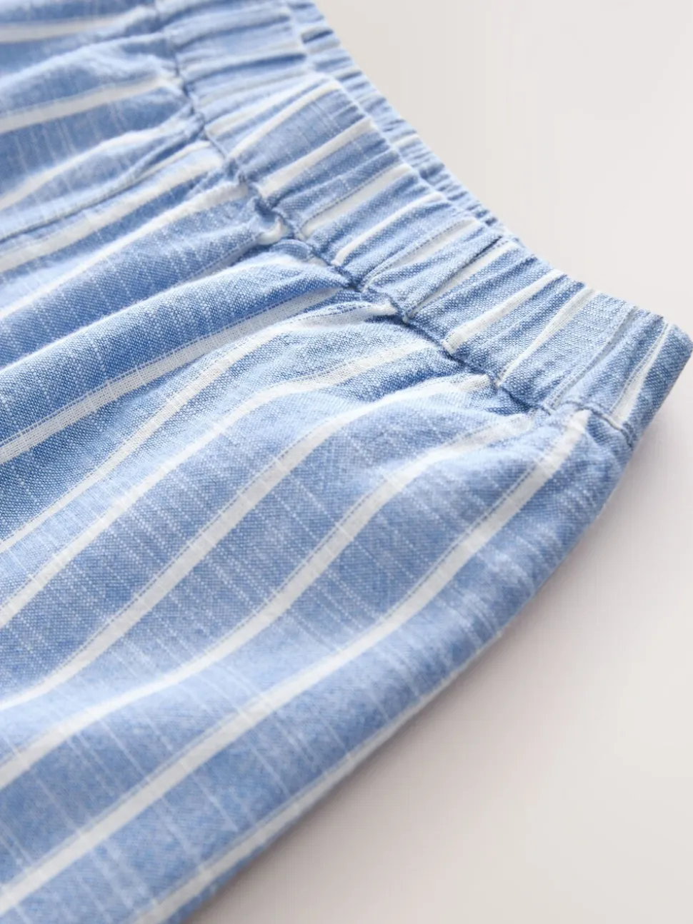 Blauw/wit - Korte broek met strepen (3-16jaar)