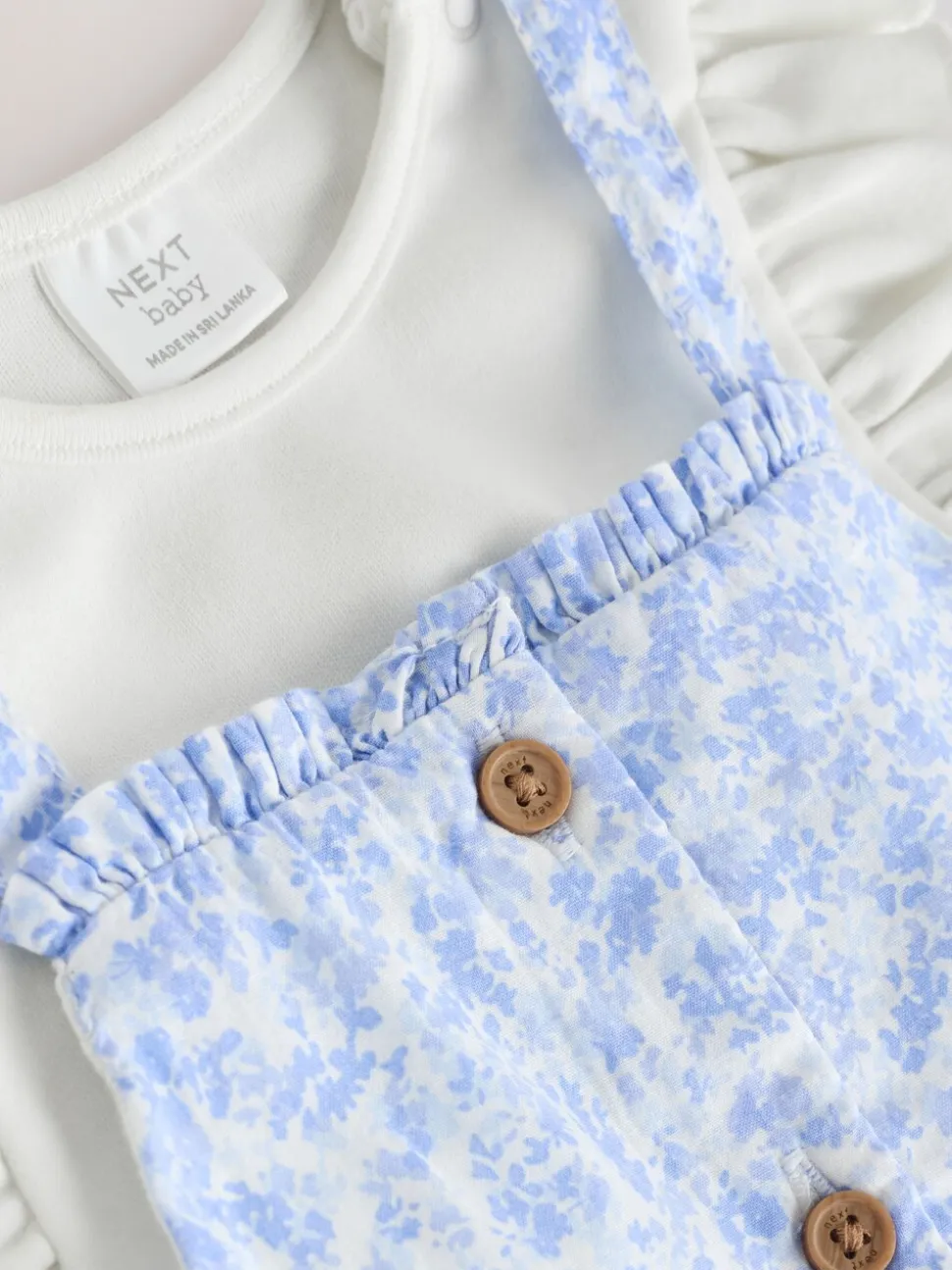 Blauw/wit met bloemenprint - Babyset van rompertje met korte mouwen en bretelbroek (0mnd -2jr)