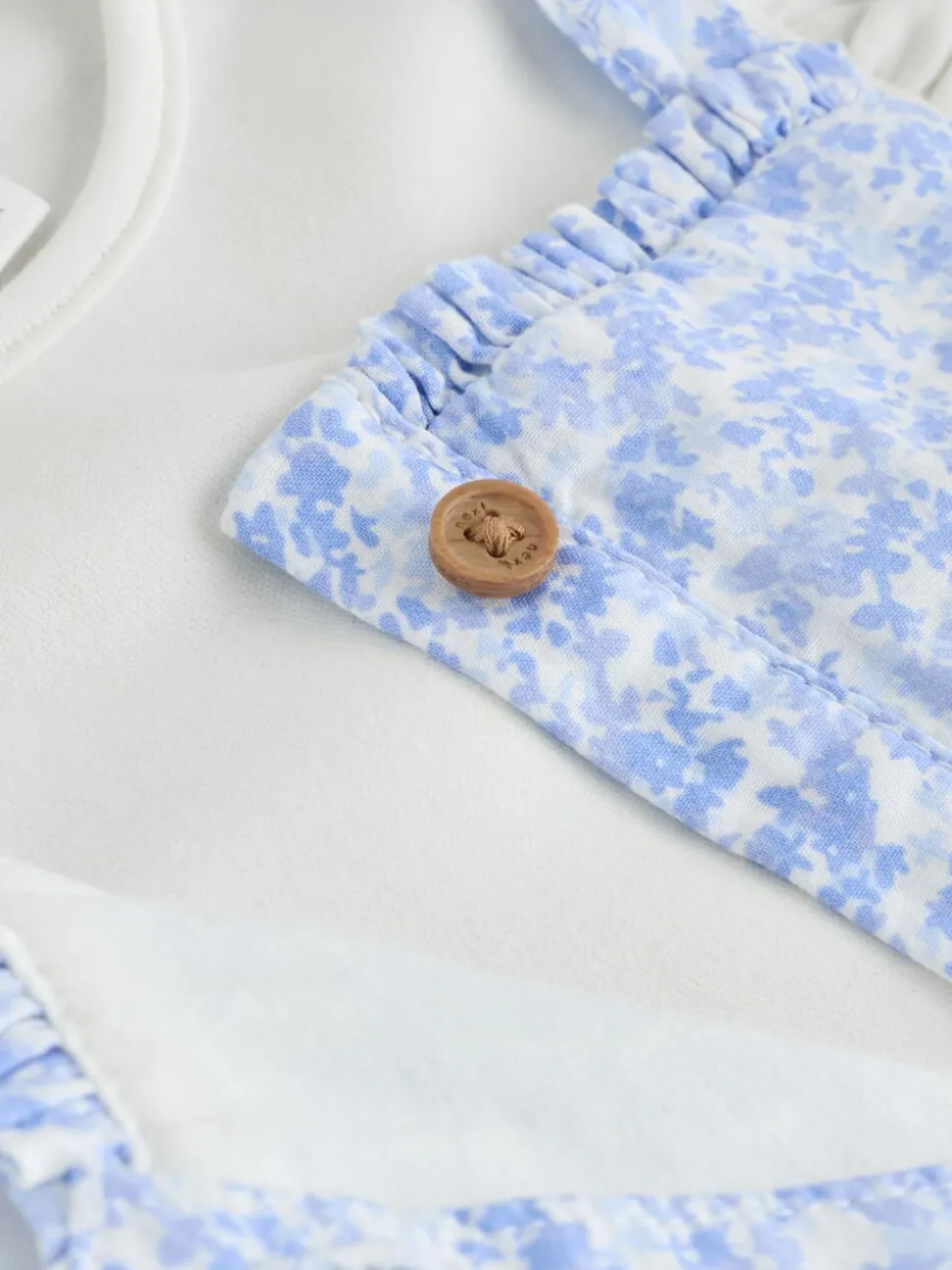 Blauw/wit met bloemenprint - Babyset van rompertje met korte mouwen en bretelbroek (0mnd -2jr)