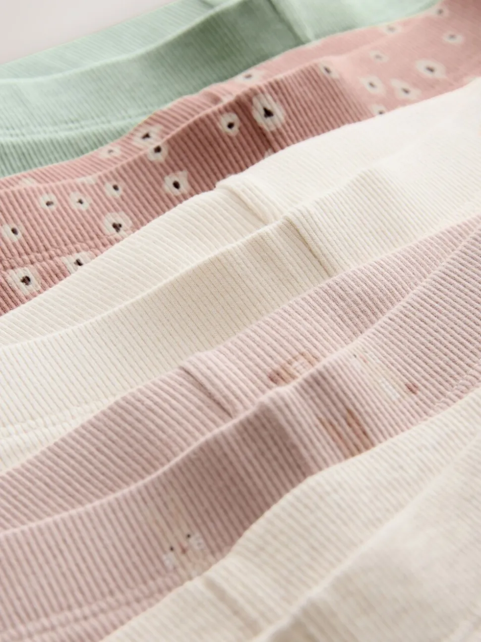 Bloemenmotief - Verpakking van 5 geribbelde Leggings (3mnd -7jr)