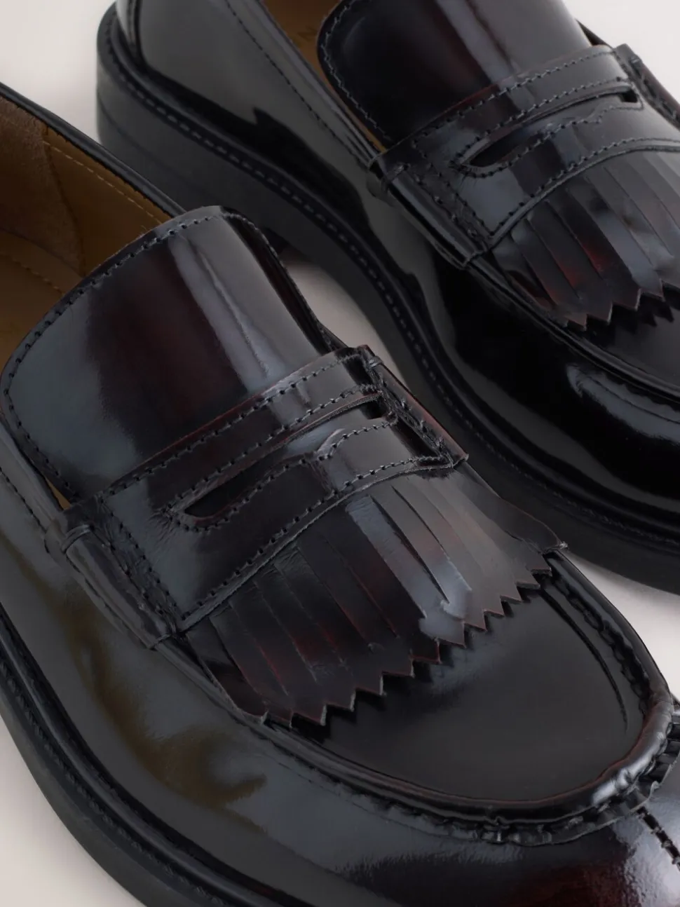 Bordeauxrood - Fringe Penny Loafers