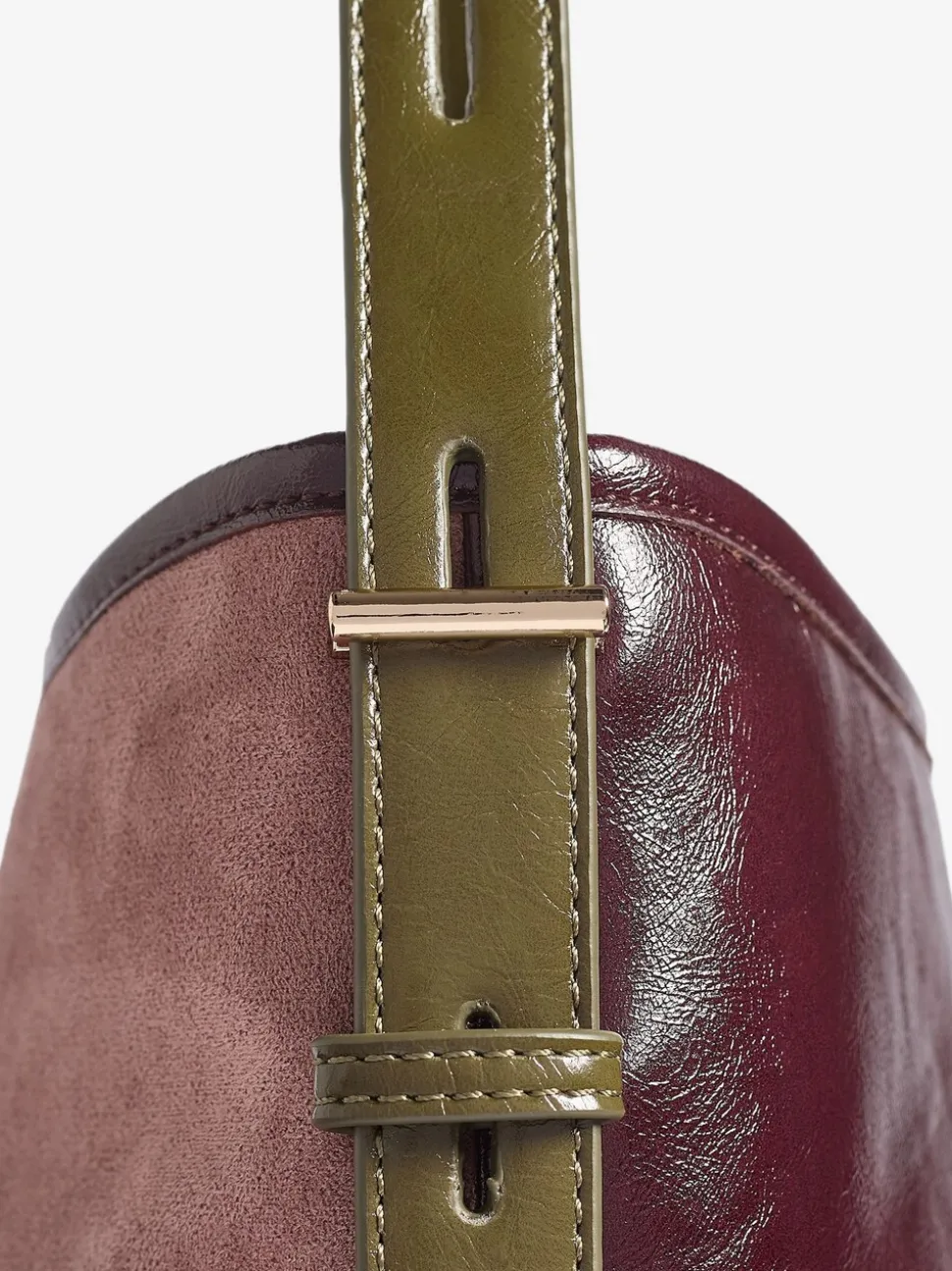 Bordeauxrood - Love & Roses Woven Slouchy Tote Bag