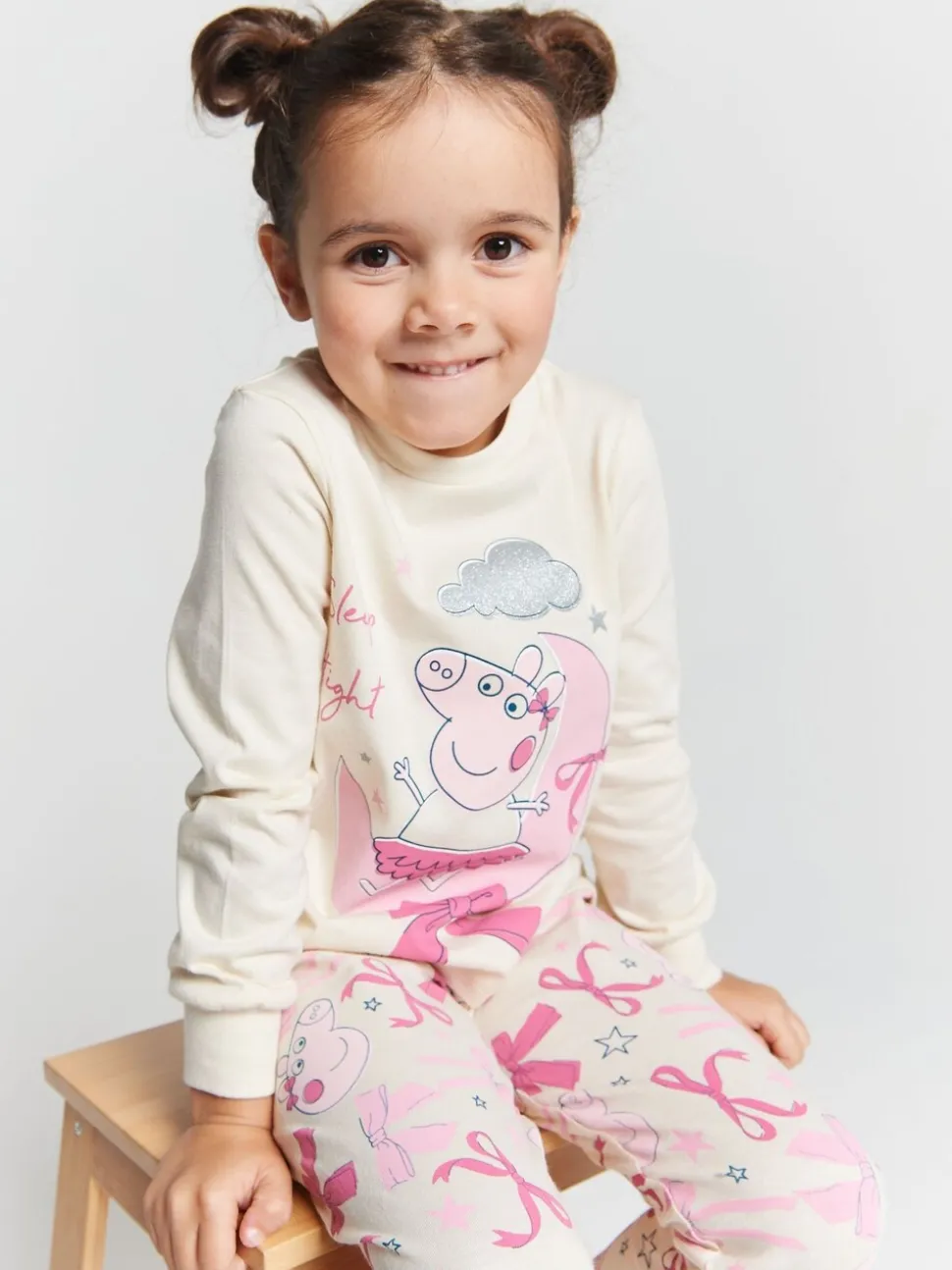 Brand Threads Peppa Pig Girls Pyjamas Set