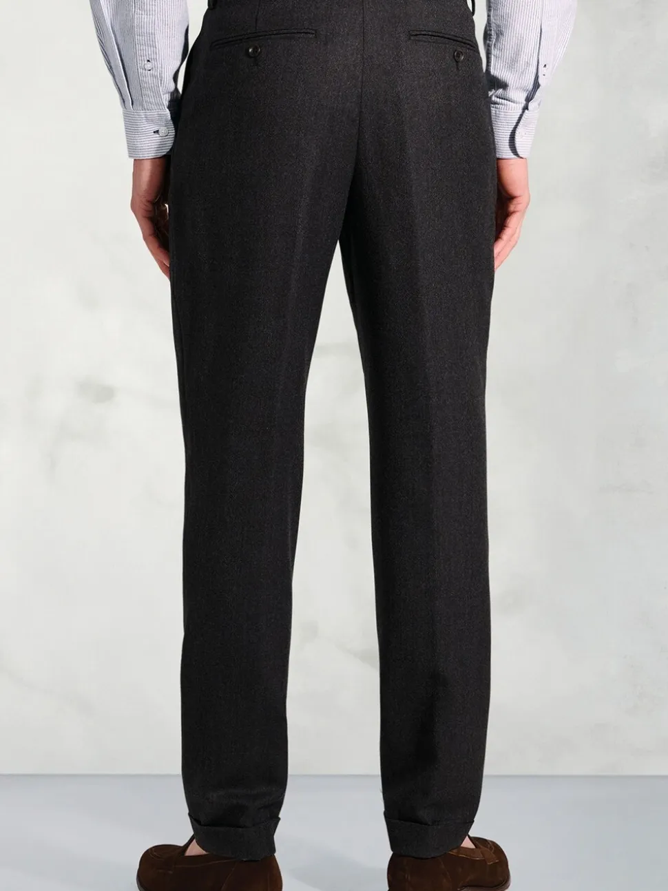Brook Taverner Single Pleat Turn-Up Wool Trousers