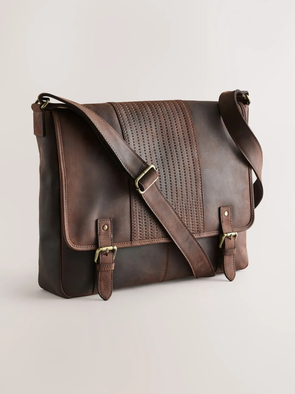 Bruin - 100% Leather Messenger Bag