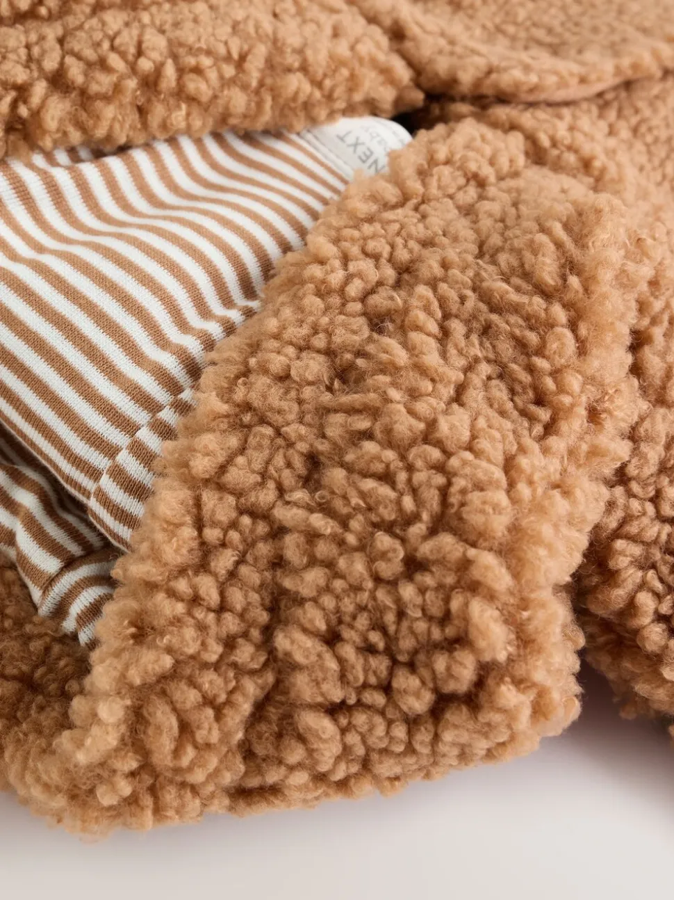 Bruin - Borg Baby Pramsuit Met capuchon