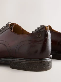 Bruin - Leren schoenen met contrasterende neus