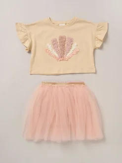 Bruin - Miss Cropped Printed T-Shirt and Skirt Outfit Set