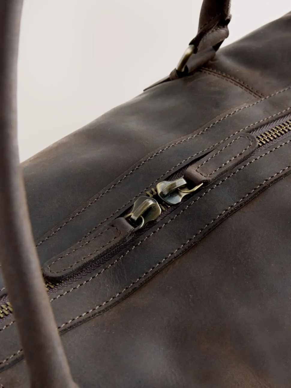 Bruin - Oily Leather Weekend Holdall Bag