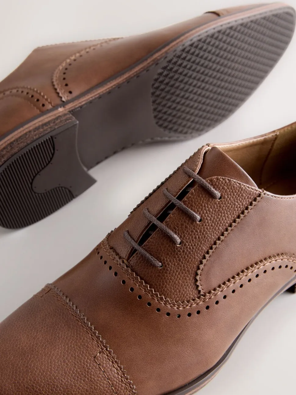 Bruin - Oxford-schoenen met neusstuk