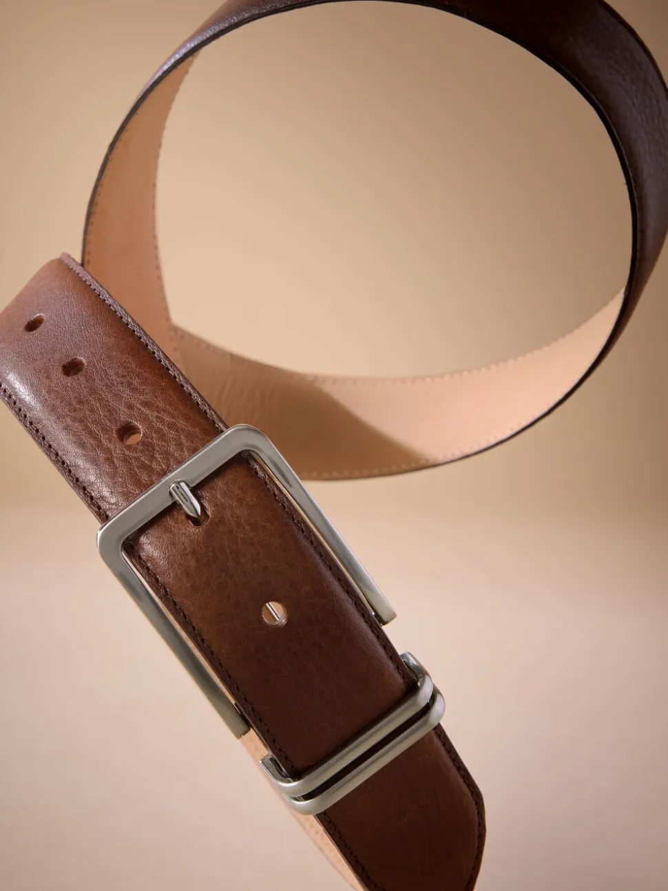 Bruin - Signature Leather Belt With Metal Keeperloop