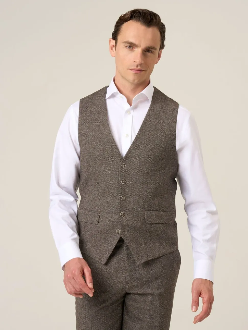 Bruin - Skopes Jude maatsnit getailleerd vest
