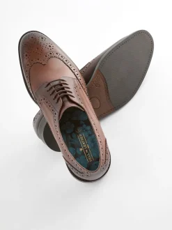 Bruin - Standaard pasvorm - Leren derby-brogues