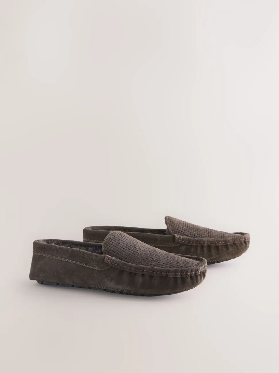 Bruin - Suède mocassinpantoffels met voering van imitatiebont