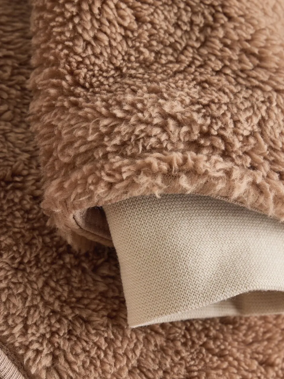 Bruine Hamish met capuchon - Baby fleece skipak (0-18mnd)