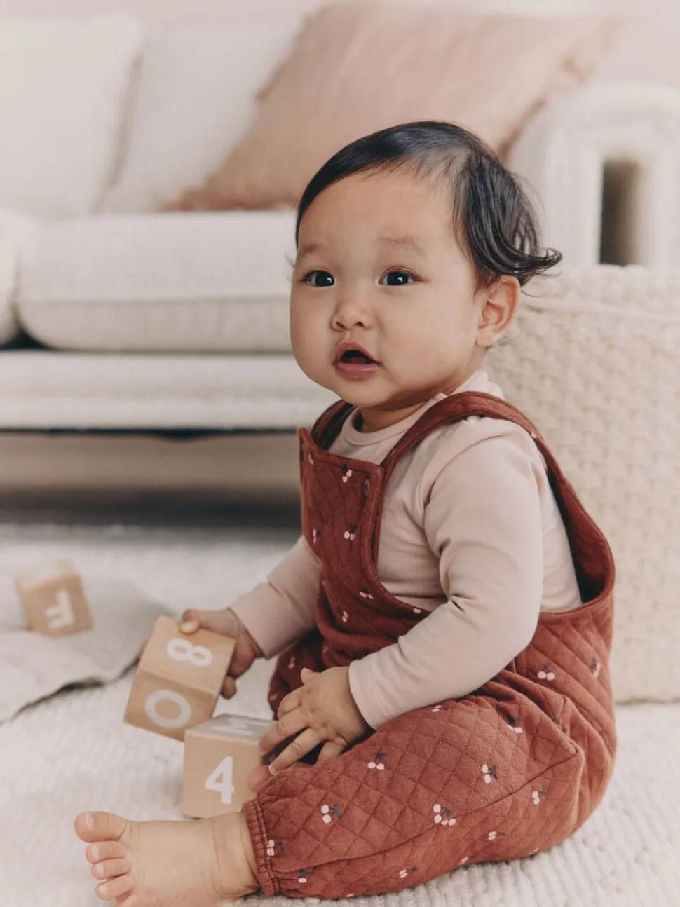 Bruine Kers - Gewatteerde bretelbroek en Bodysuit baby set met 2 Pieces (0mnd -3jr)