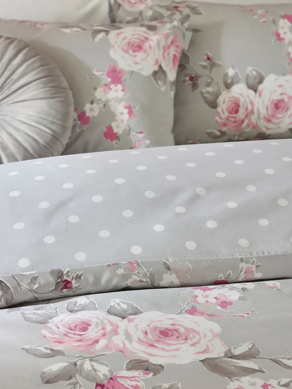 Catherine Lansfield - Set van Canterbury dekbedovertrek en kussensloop met bloemenprint