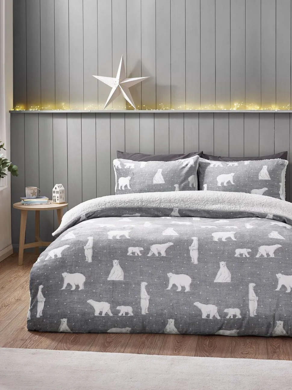 Catherine Lansfield Cosy Polar Bear Soft Sherpa Duvet Cover Set