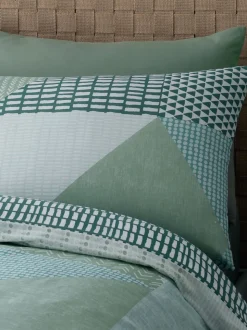 Catherine Lansfield Larsson set van dekbedovertrek en sloop met geometrische print