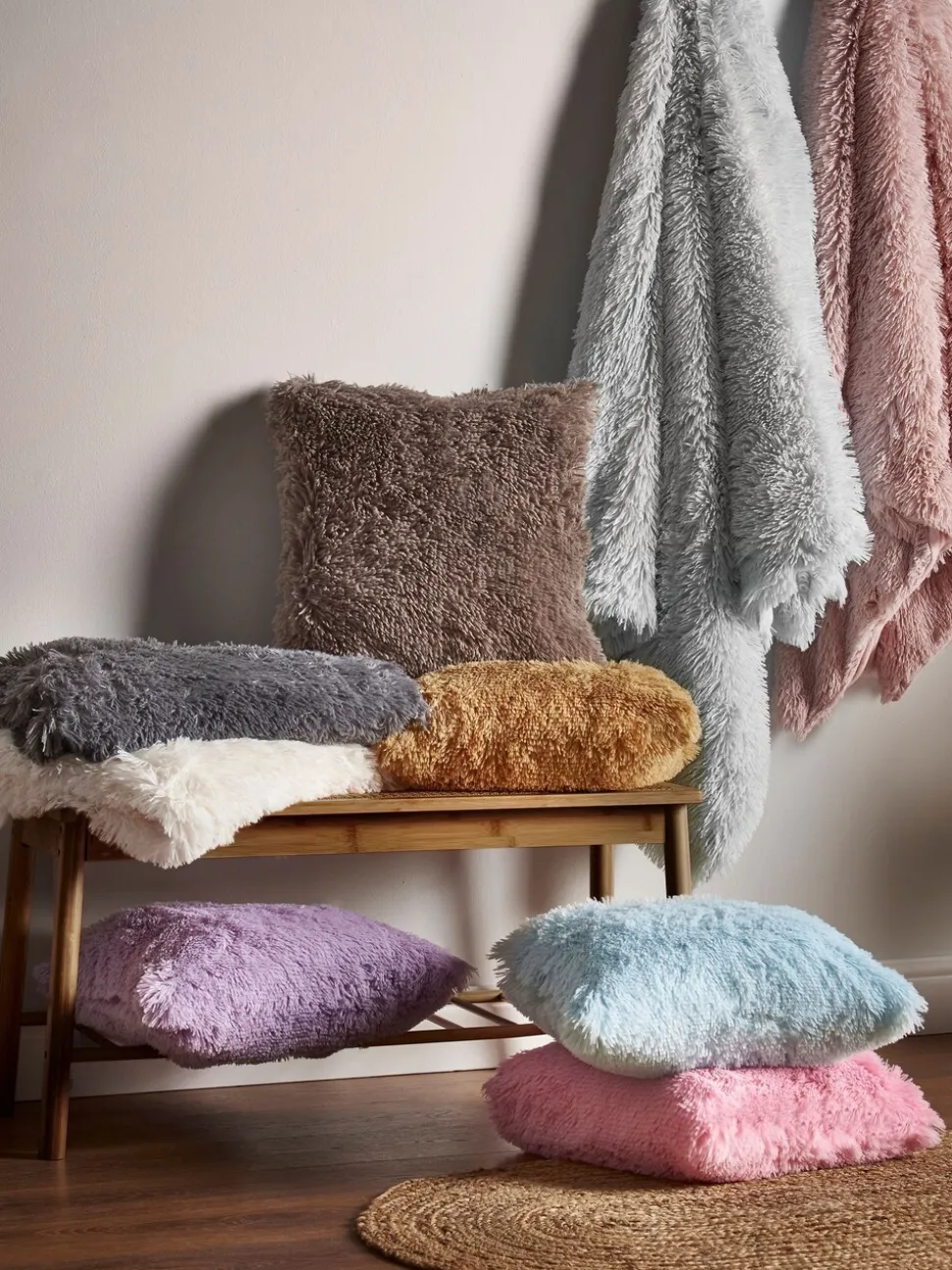 Catherine Lansfield So Soft Cuddly Deep Pile bedloper van imitatiebont
