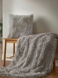 Catherine Lansfield So Soft Cuddly Deep Pile bedloper van imitatiebont
