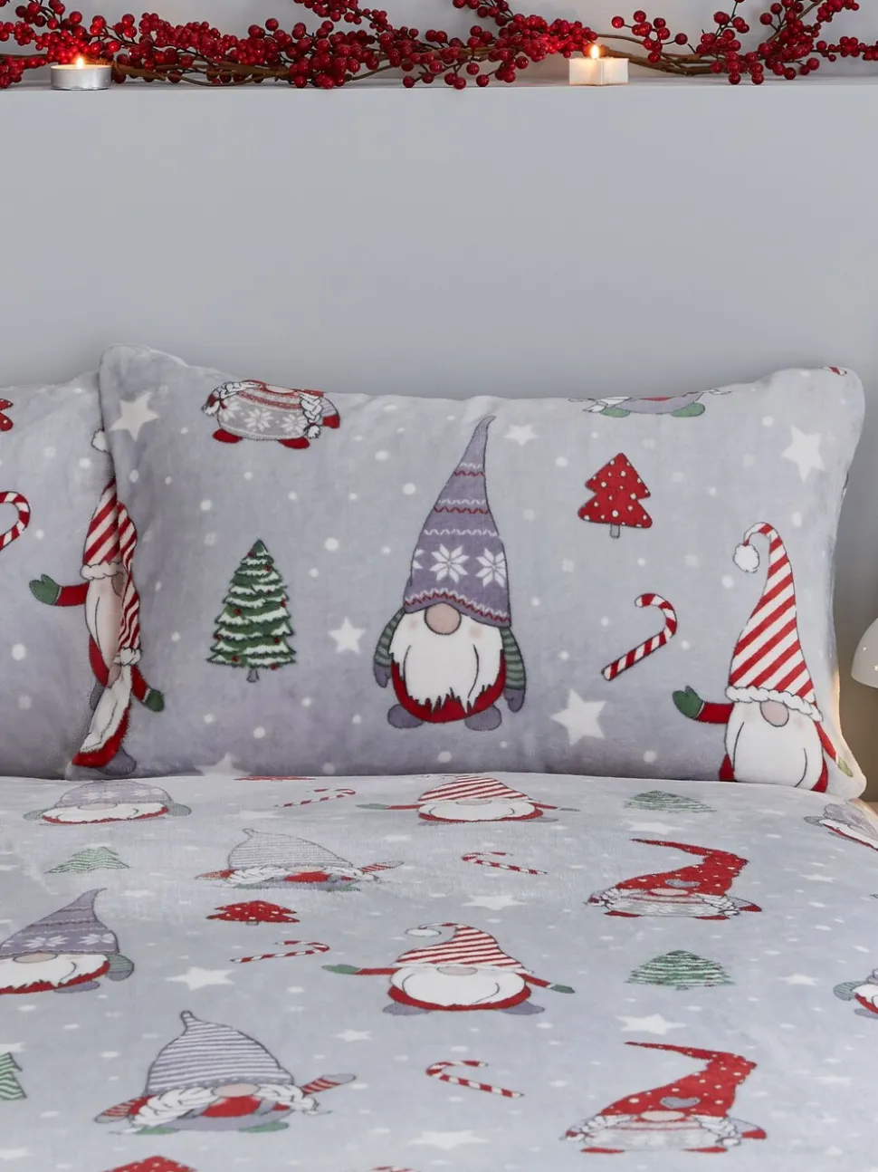 Catherine Lansfield Warme, feestelijke fleece dekbedovertrekset van Gonk