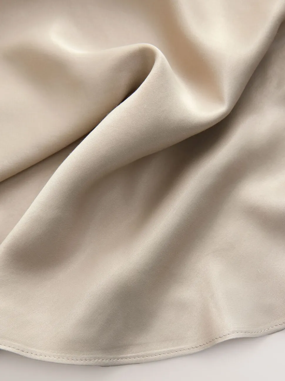 Champagne-goud - Satijnen midirok