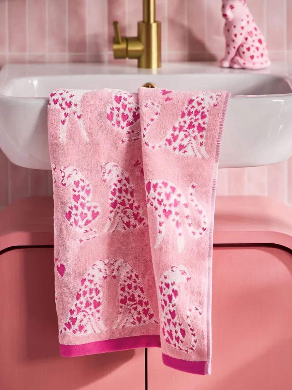 Cheetah Valentines 100% Cotton Towel
