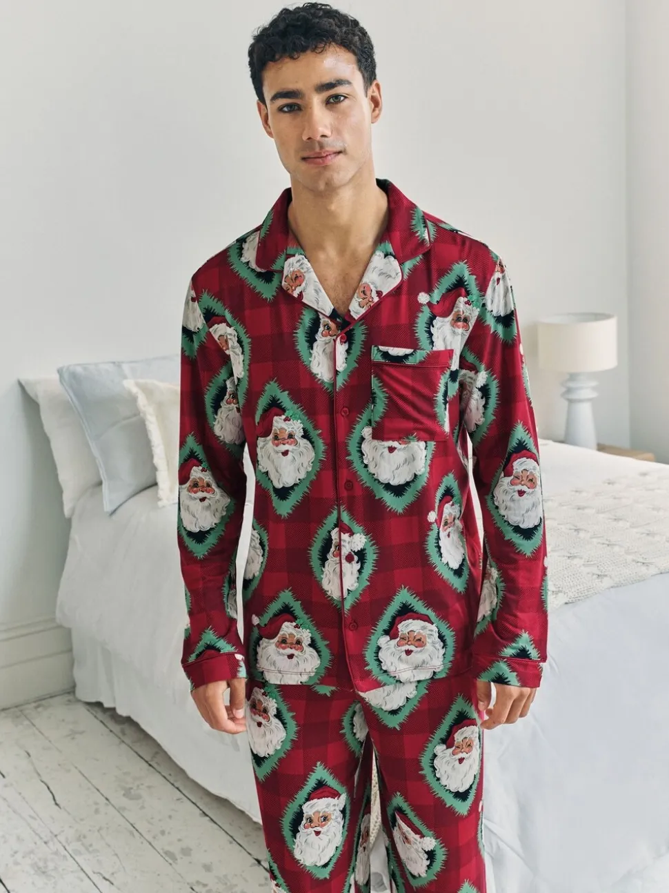 Chelsea Peers Christmas Jolly Santa Print Long Pyjamas Set
